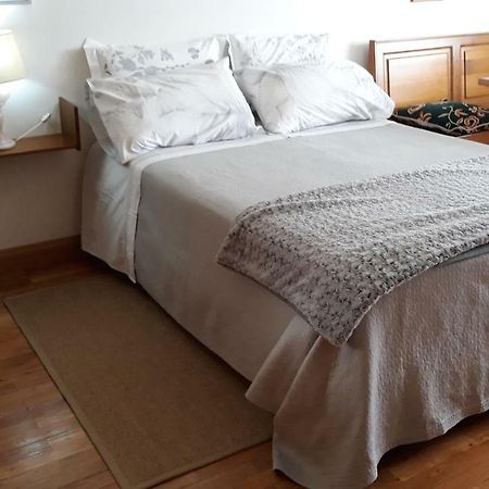 Apartment In Portela Near The Airport Lissabon Buitenkant foto