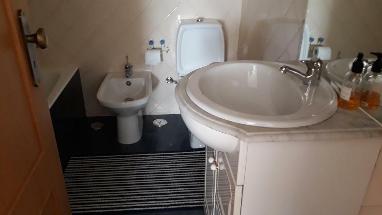 Apartment In Portela Near The Airport Lissabon Buitenkant foto